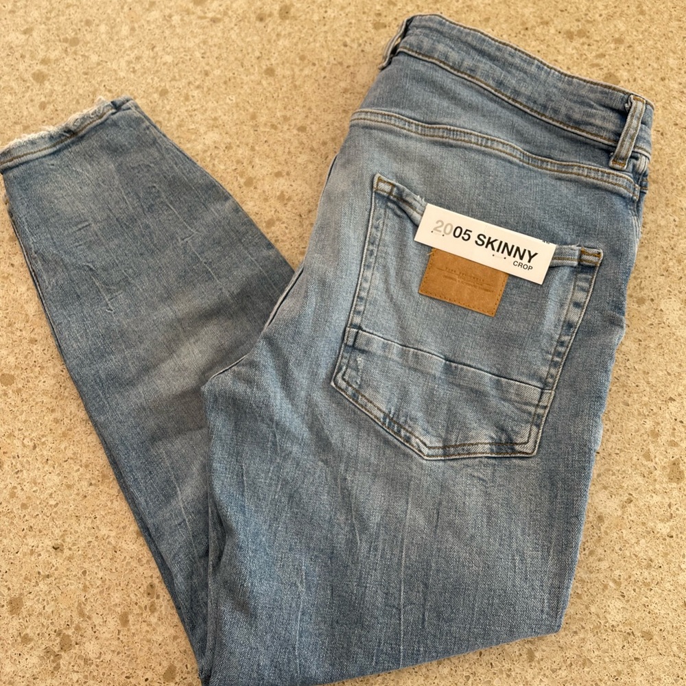 Zara Jeans - 2005 Skinny Crop Jeans